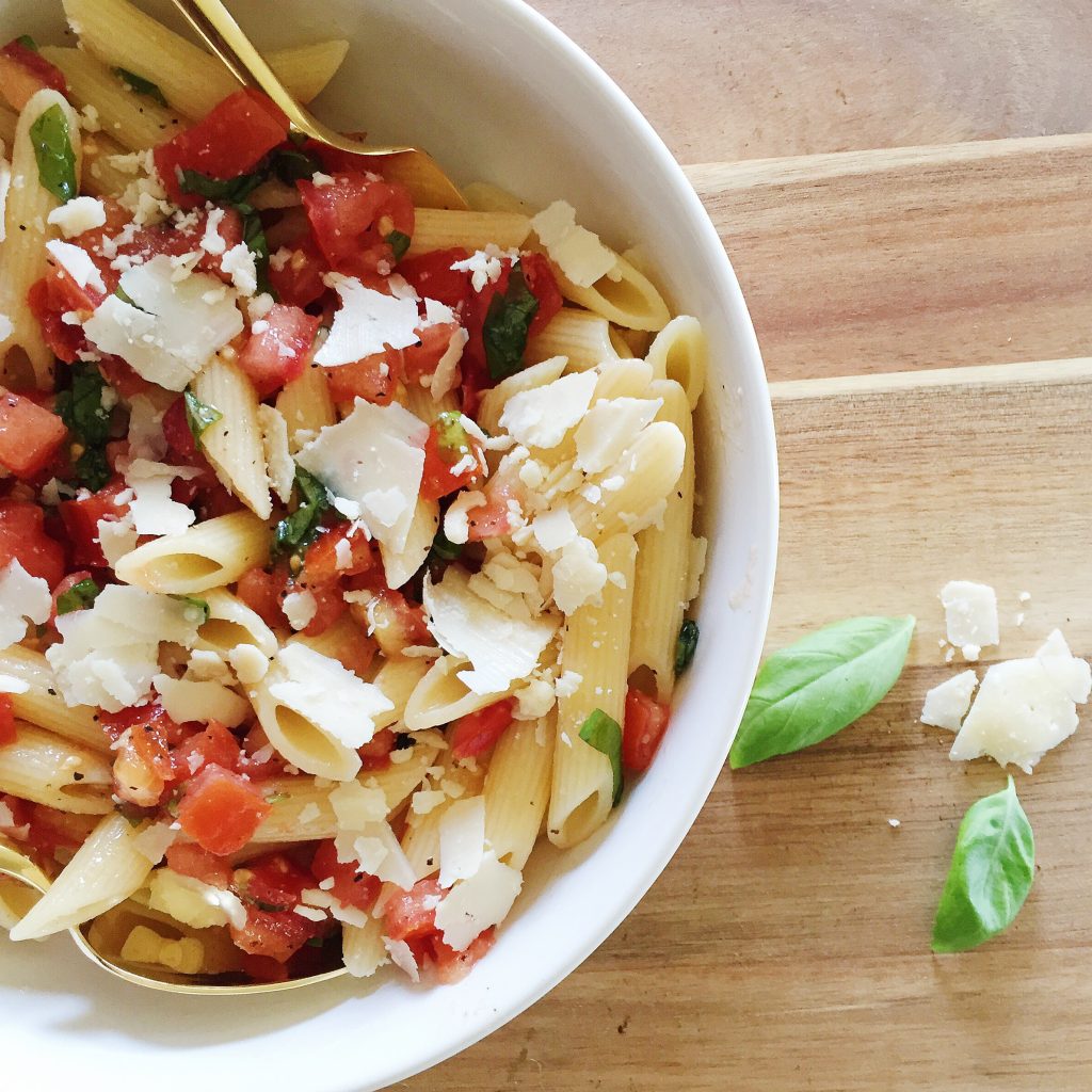 Easy summer pasta recipe with penne, tomatoes basil and fresh parmesan - jane at home #food #dinner #vegetarian #ideas #lunch #easy #pasta #salad