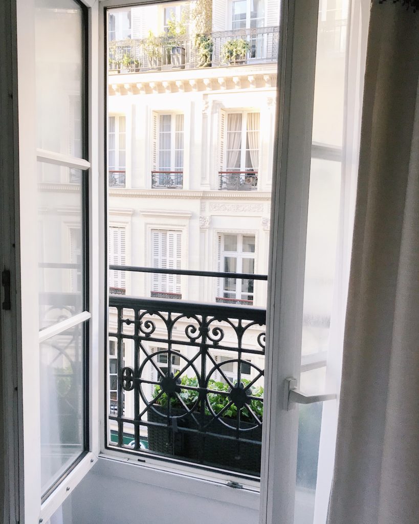 3 Days in Paris in Fall: a complete itinerary, including what to wear, what to pack, what to see and where to go in Paris in October and November - jane at home