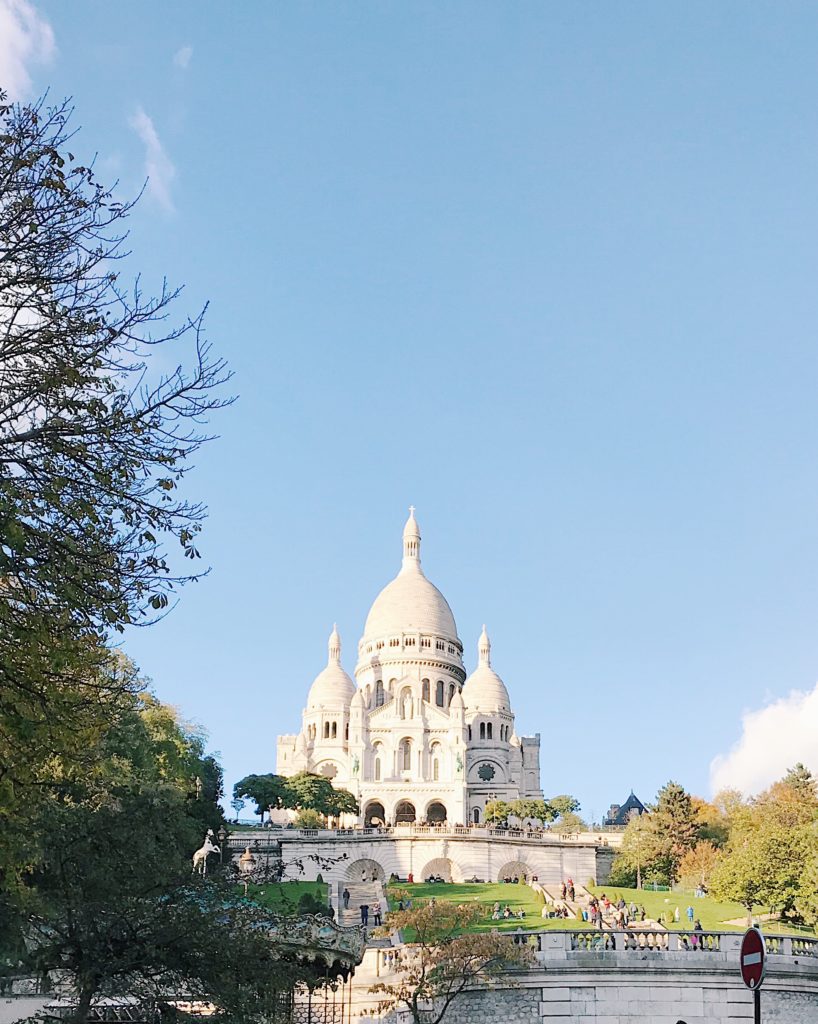 Sacre Coeur Montmartre Paris - Our trip to Paris in the fall - 3 day itinerary - what to pack - where to go - what to see - jane at home
