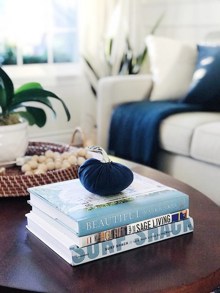 Simple fall decorating ideas for the living room - blue velvet pumpkin