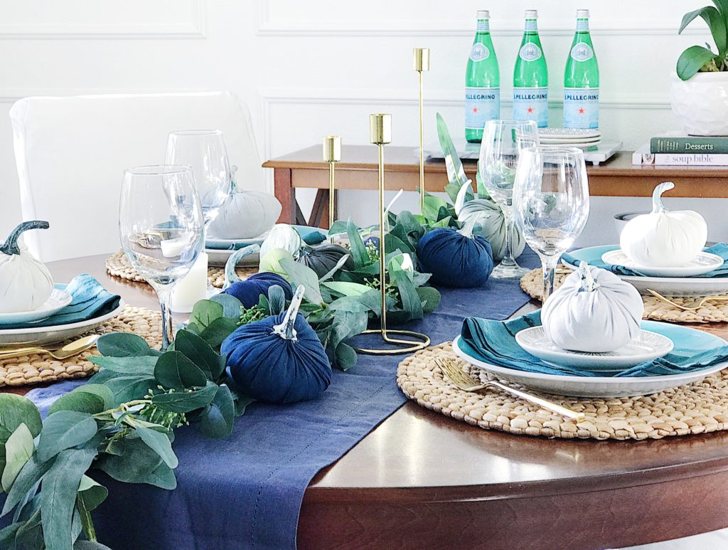 Fall tablescape ideas with velvet pumpkins | WelcomingFall Doors and Tablescapes
